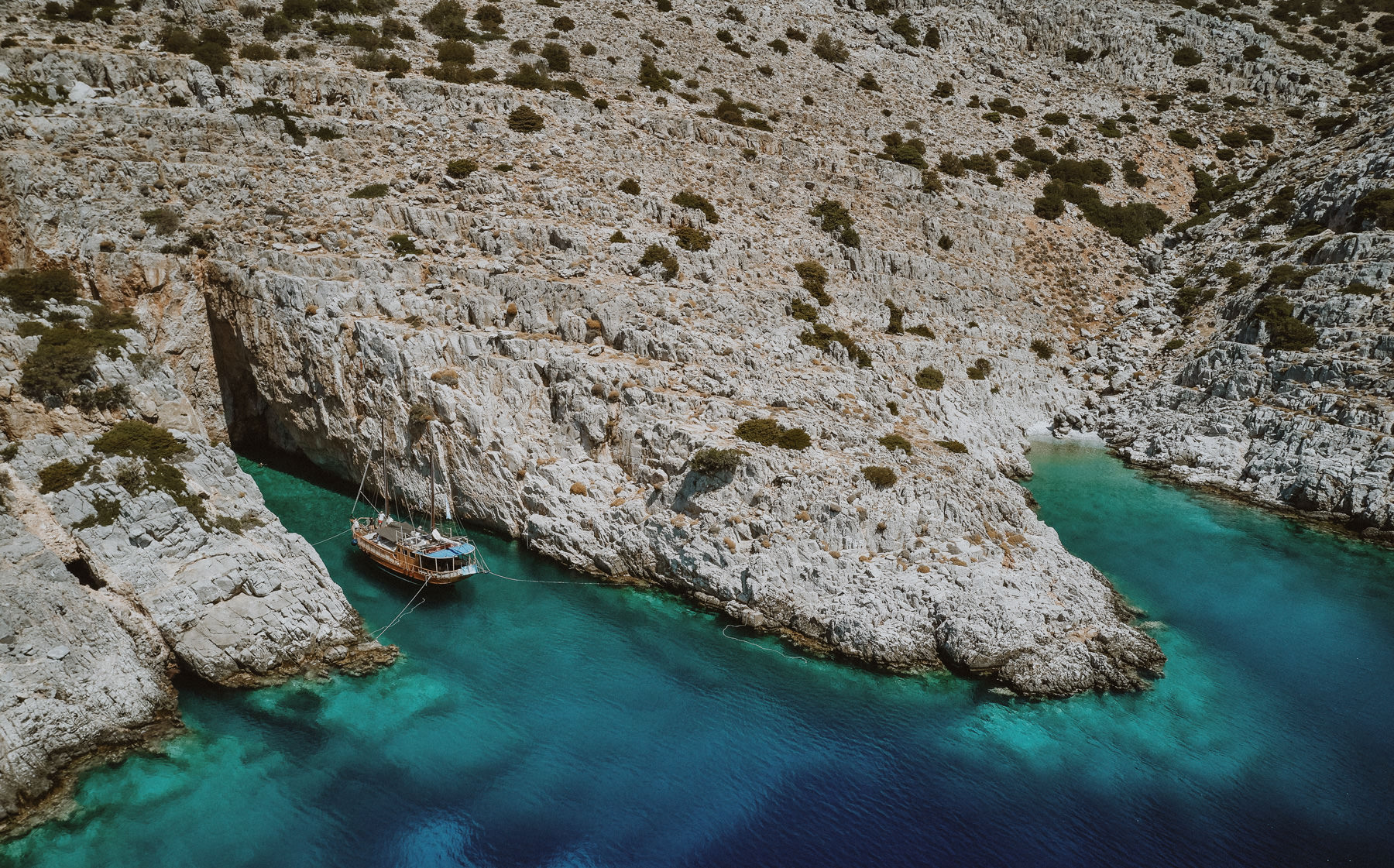 Red rock Astypalea
Κόκκινος Γκρεμός Αστυπάλαια